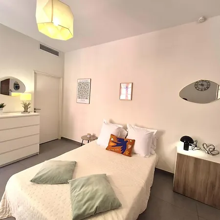 Appartement De Charme Au Coeur De La Citadelle *